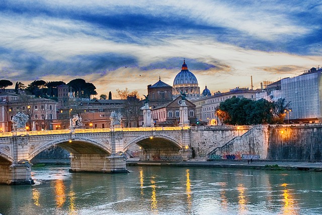 Italia - Roma - tevere - redigo