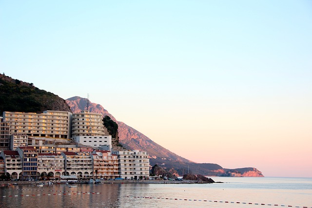 ccnl turismo - h052 - redigo