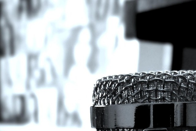 telefisco - ceto medio - microfono - redigo